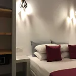 Dragonfly Apartahotel 4*