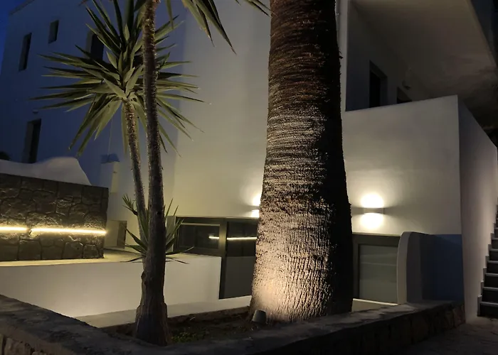 Aparthotel Dragonfly Kamari (Santorini)