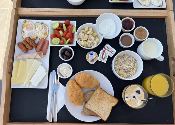 Dragonfly Kamari (Santorini)