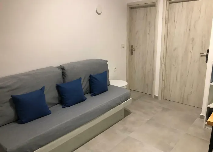 Aparthotel Dragonfly Kamari (Santorini)