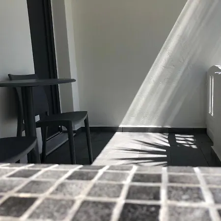 Dragonfly Aparthotel 3*