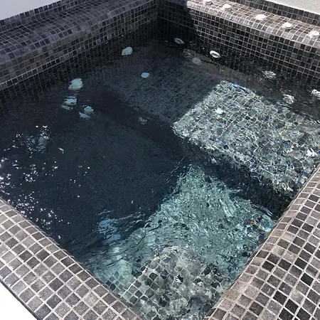 Dragonfly 公寓式酒店 4*