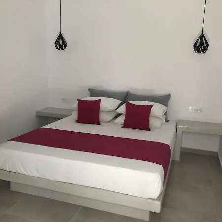 Dragonfly Aparthotel