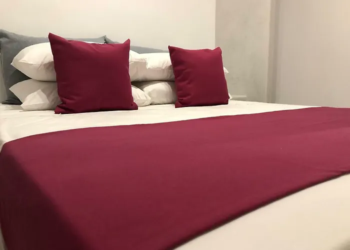 Dragonfly Apartahotel 4*